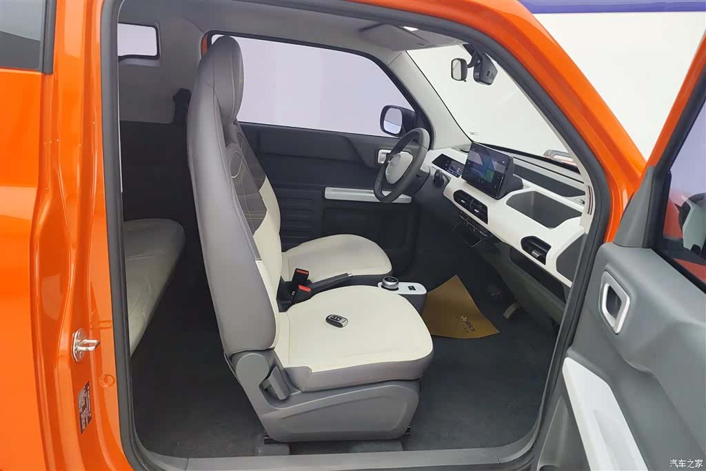 Geely Panda, 2024 8