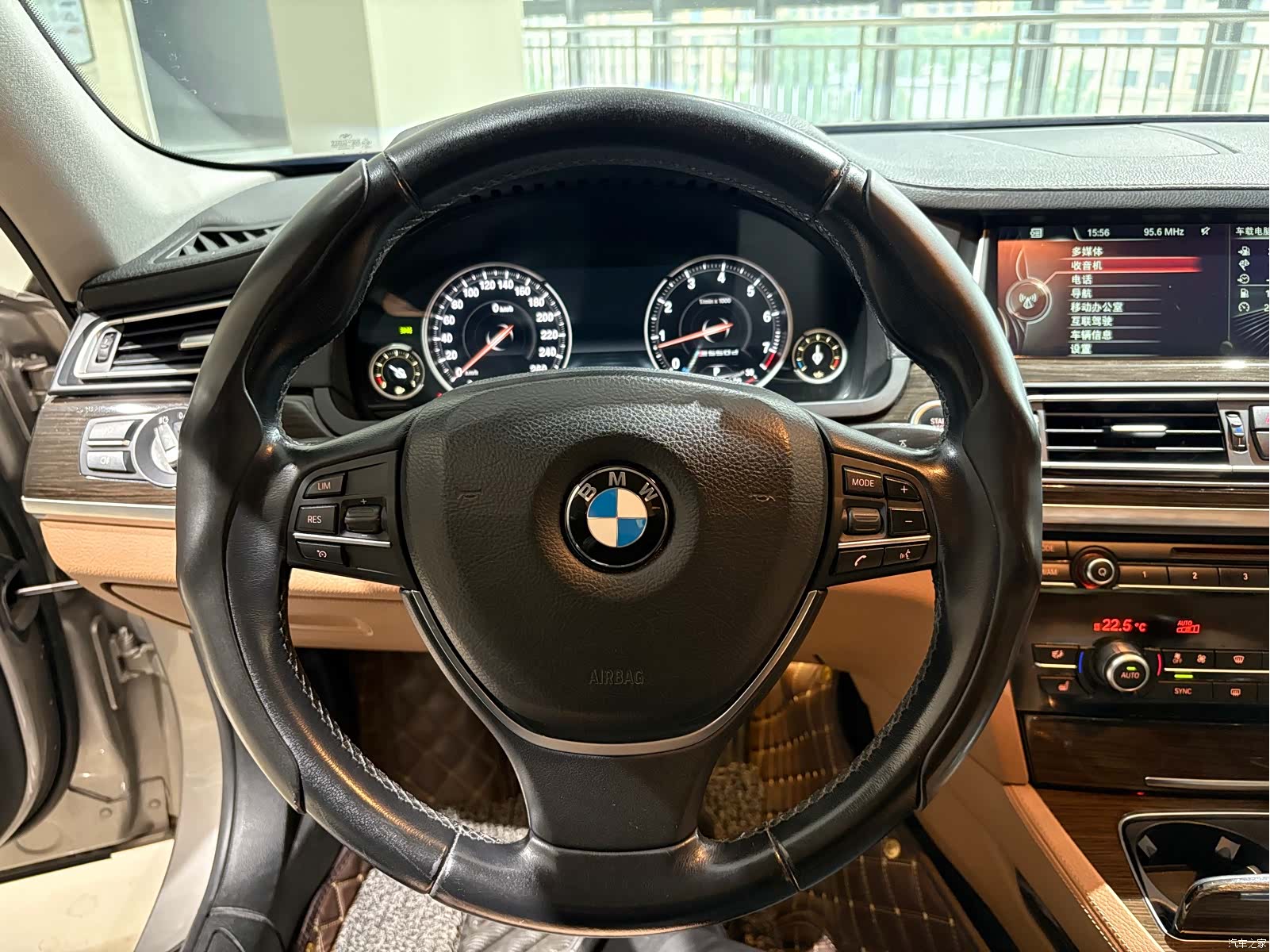 BMW 7 Series, 2014 7