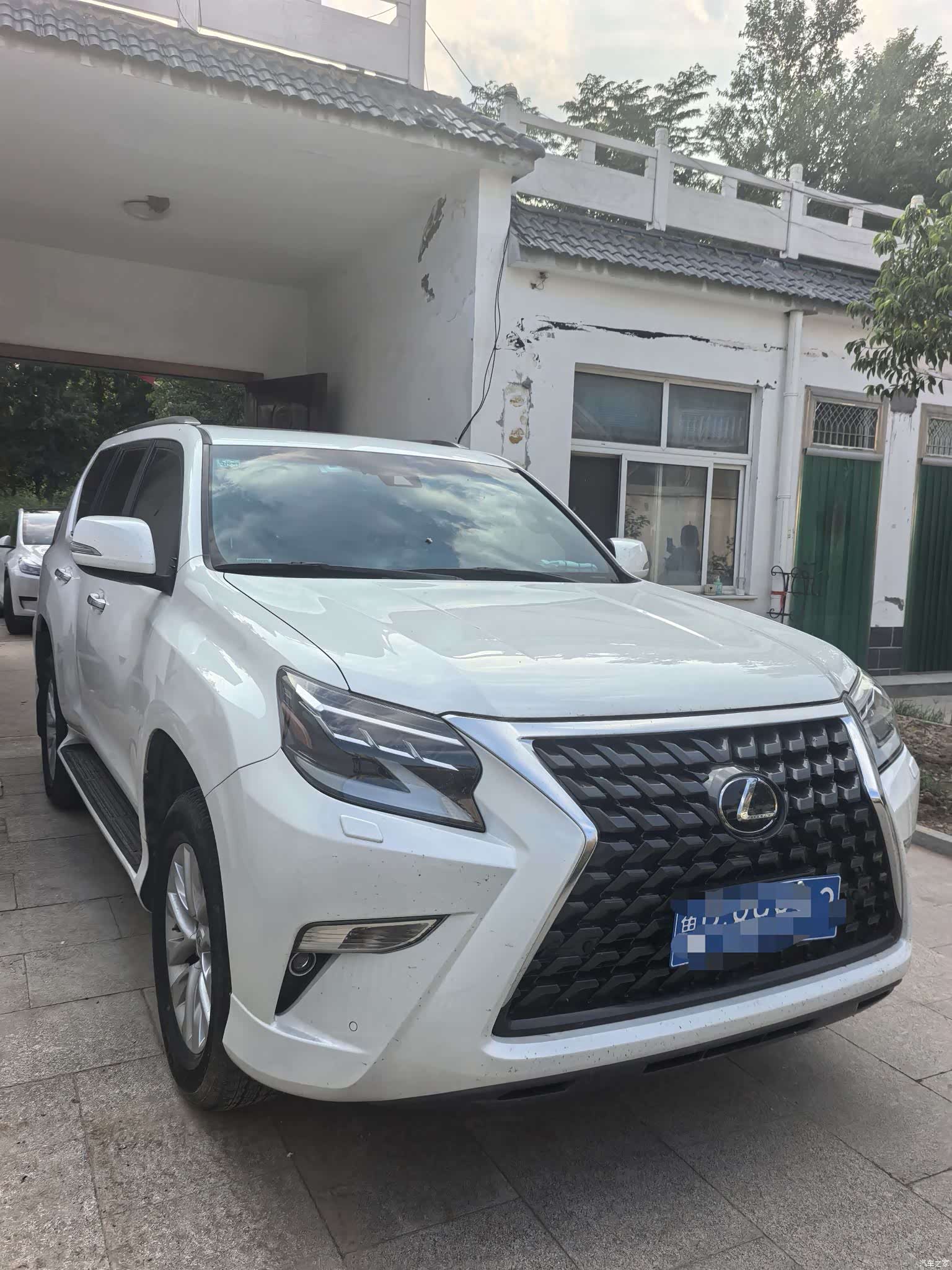 Lexus GX, 2023 1