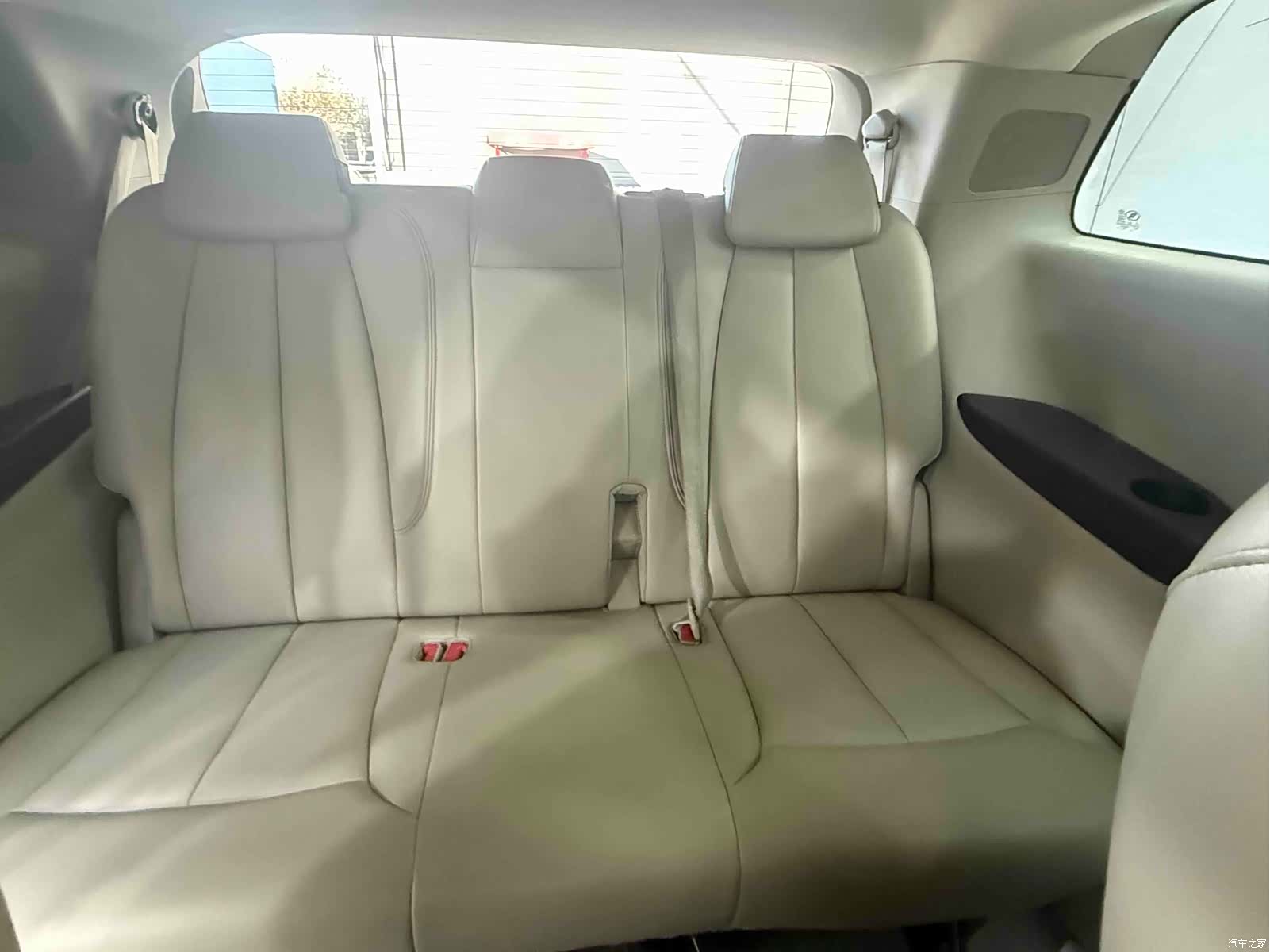 Buick GL8, 2019 13