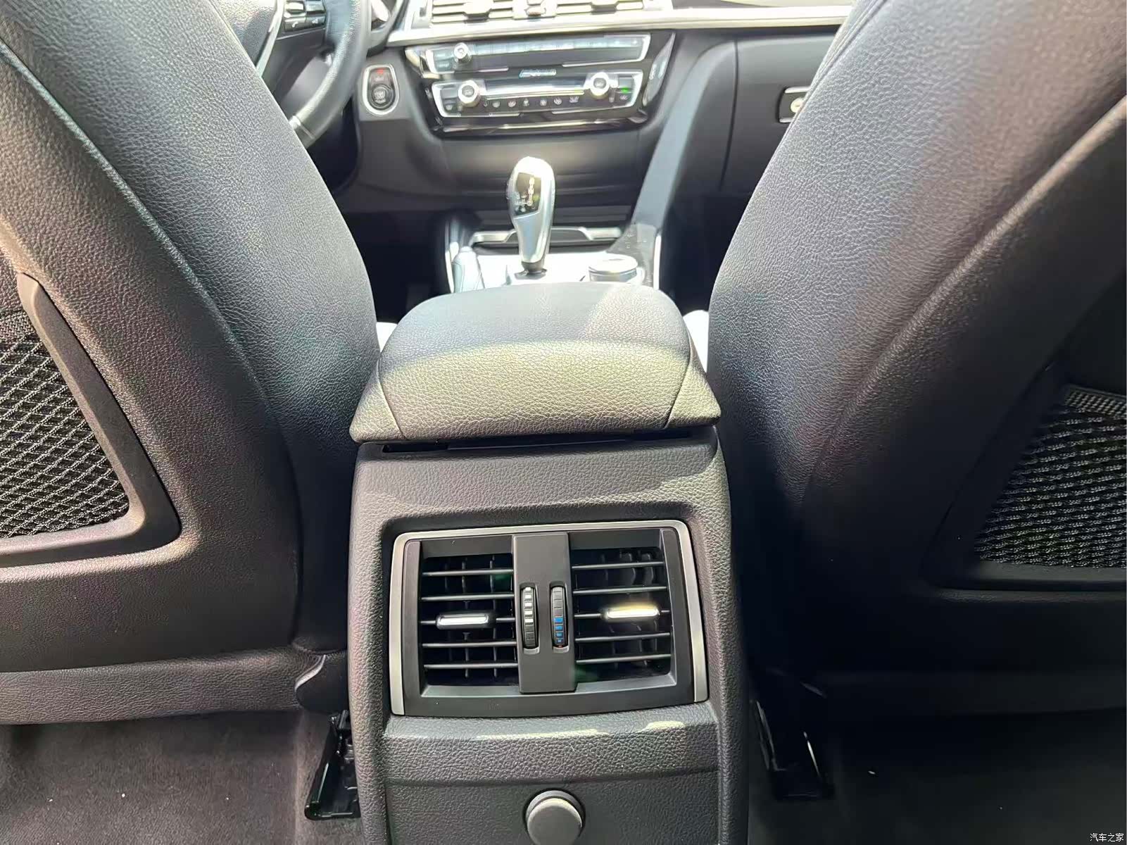 BMW 3 Series, 2019 11