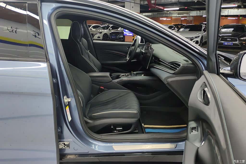 BYD Seal, 2023 8