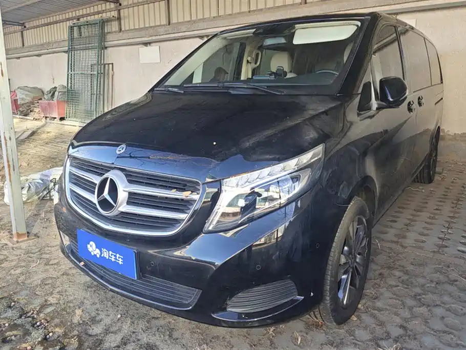 Mercedes-Benz V-class