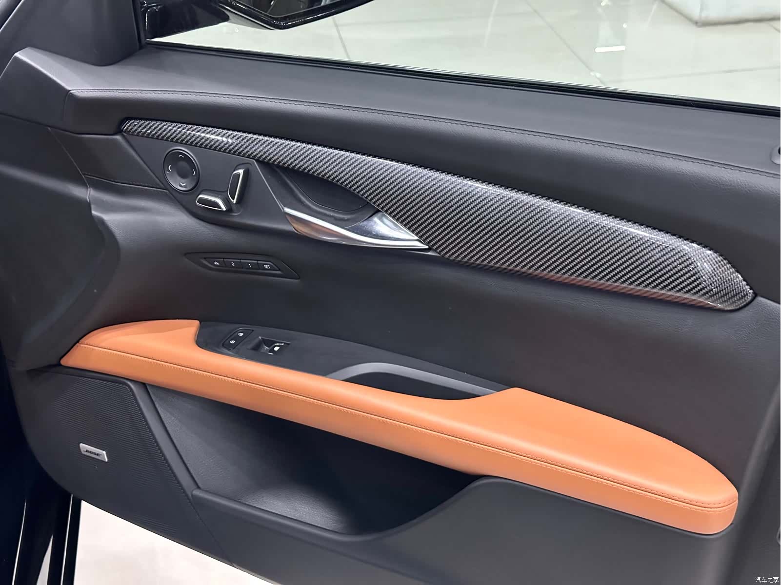 Cadillac CT6, 2016 23