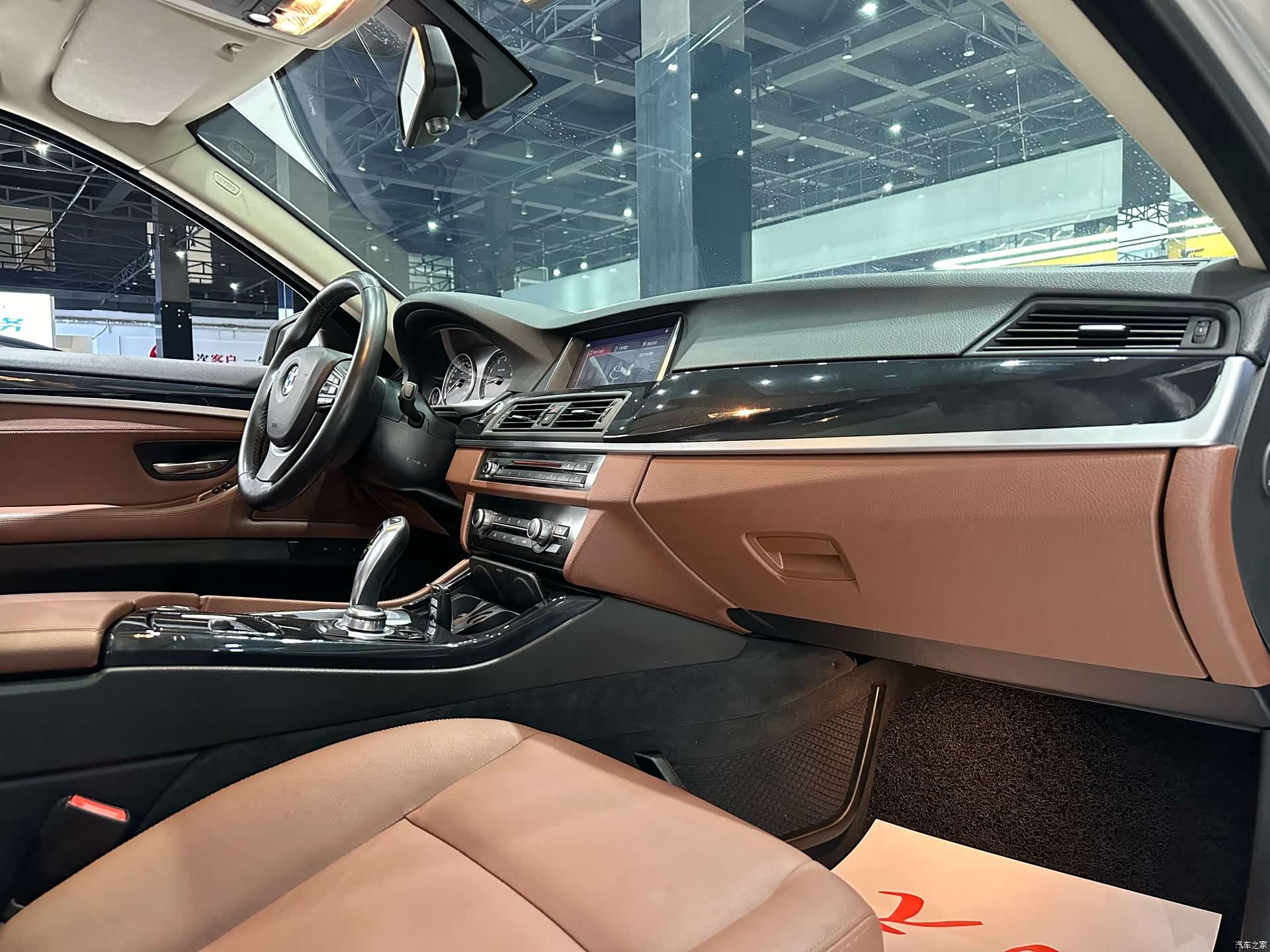 BMW 5 Series, 2017 12