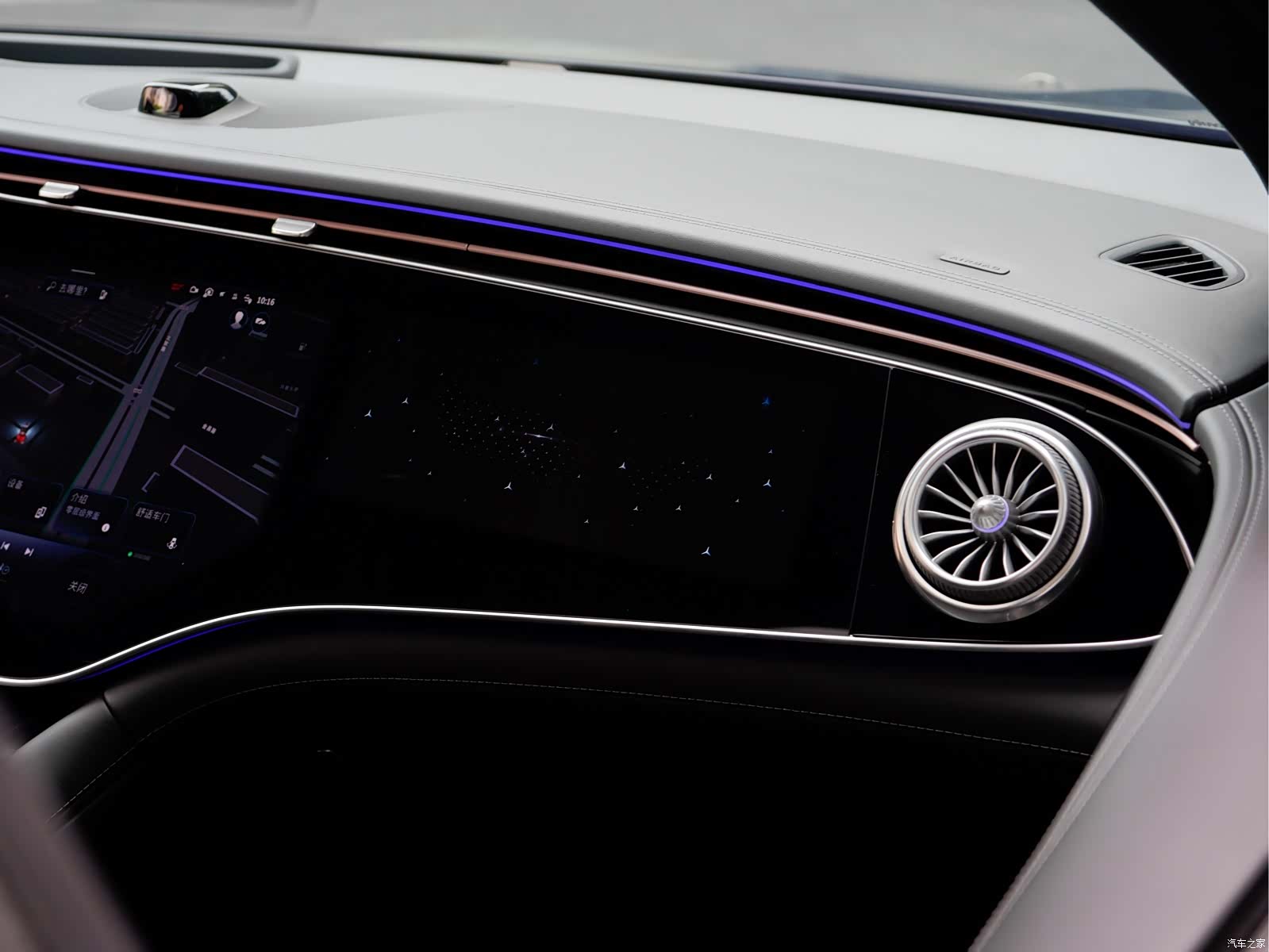 Maybach EQS, 2025 21