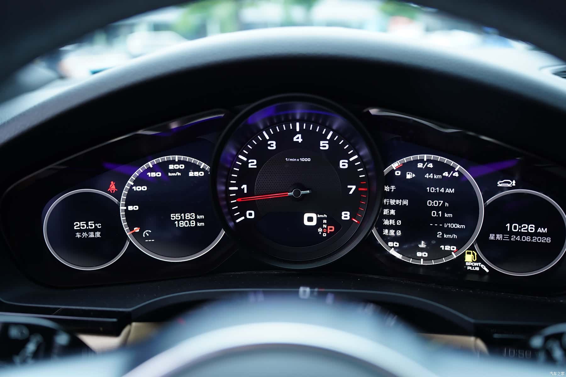 Porsche Cayenne, 2018 все фото