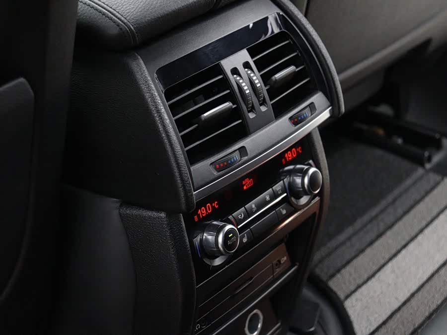 BMW X6 2016, фото 9