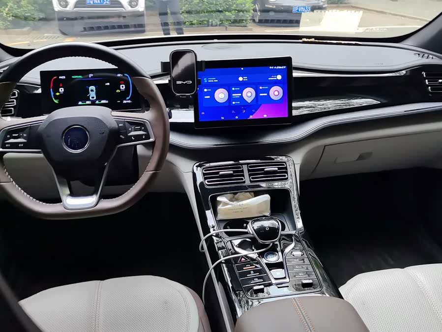BYD Qin PLUS 2024, фото 12