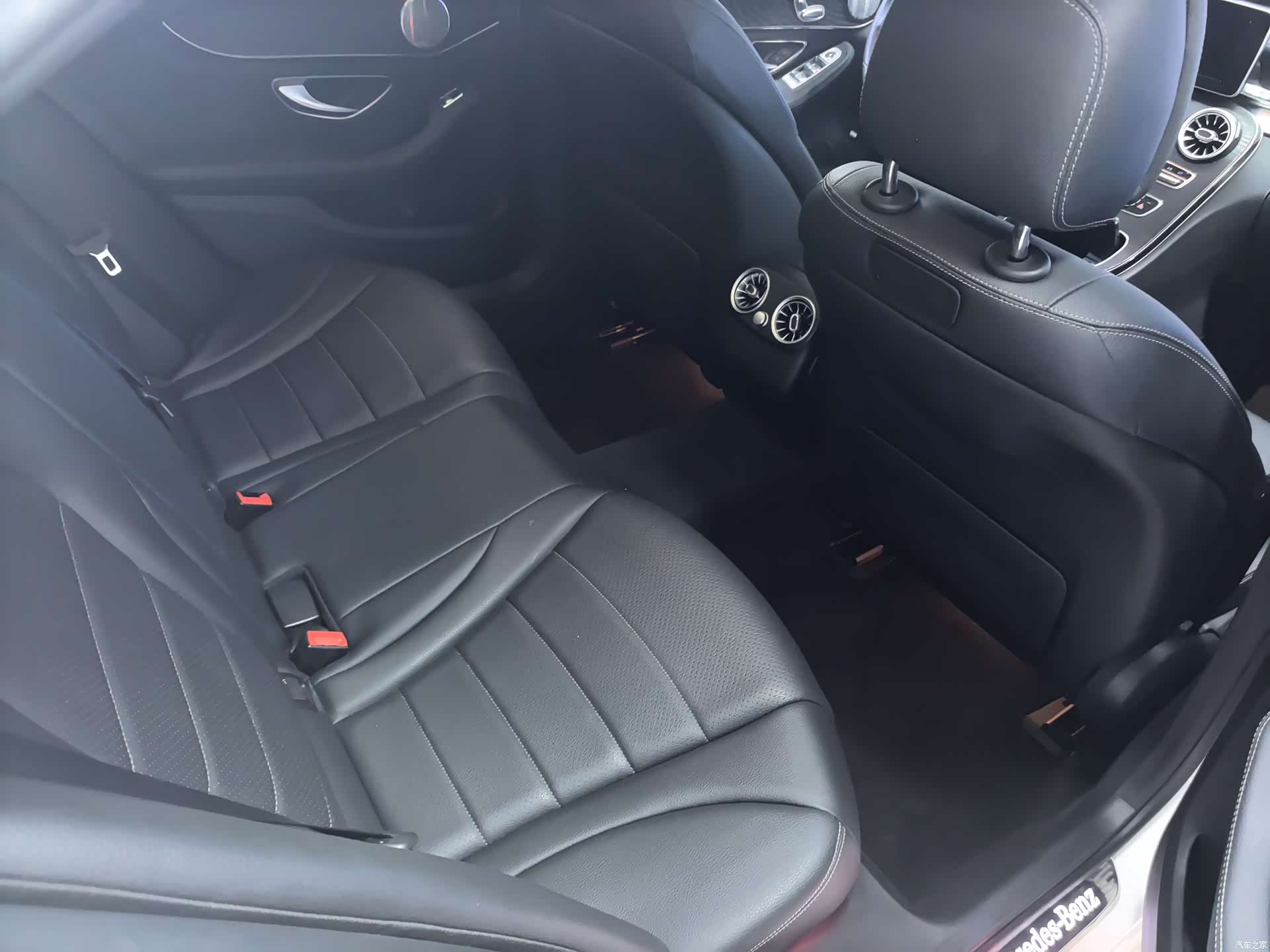 Mercedes-Benz C-Class, 2016 10