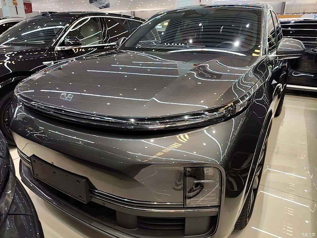 Li Auto L8, 2024 3