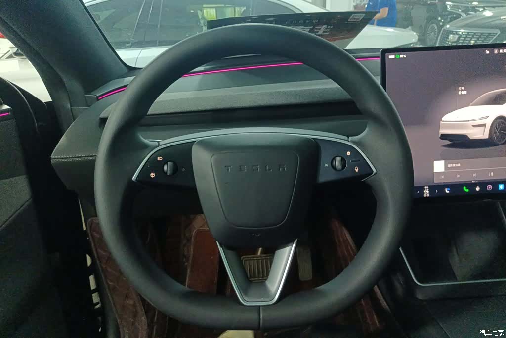 Tesla Model Y, 2026 15