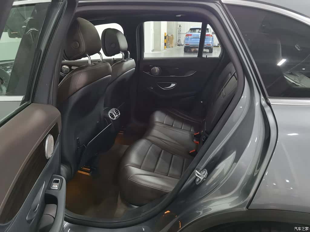 Mercedes-Benz GLC, 2017 15