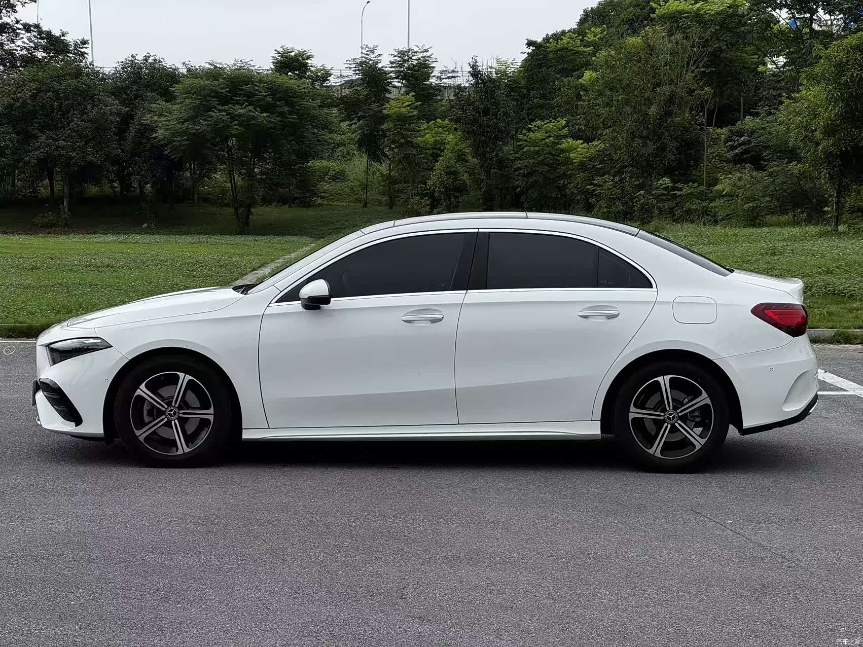 Mercedes-Benz A-Class, 2024 3