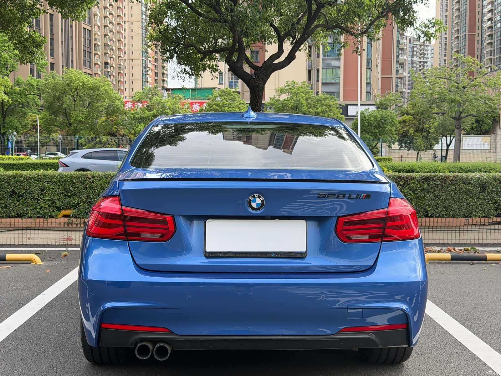 BMW 3 Series, 2017 все фото
