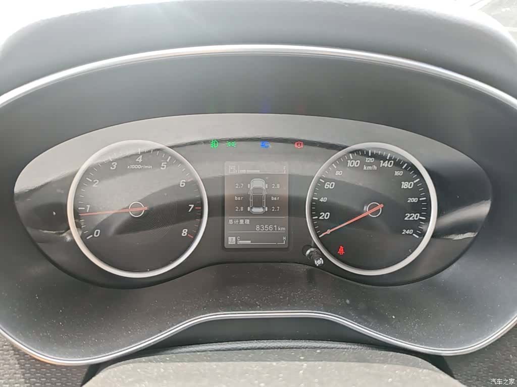 Wuling 730, 2021 12