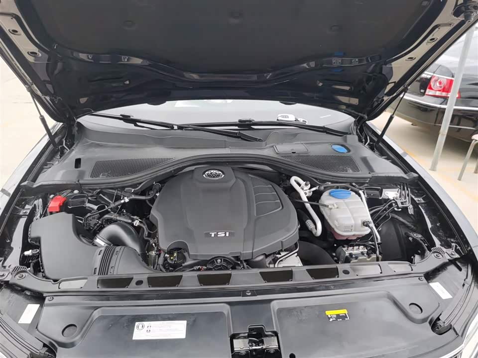 Volkswagen Huiang
