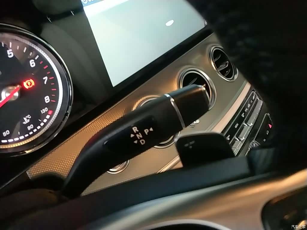 Mercedes-Benz E-Class, 2017 14