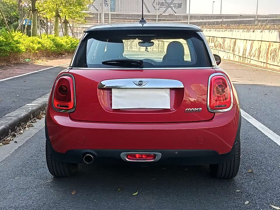 MINI MINI