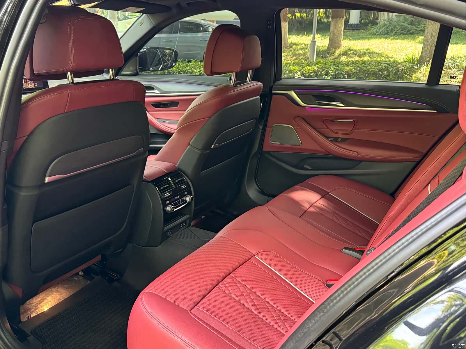 BMW 5 Series, 2022 11