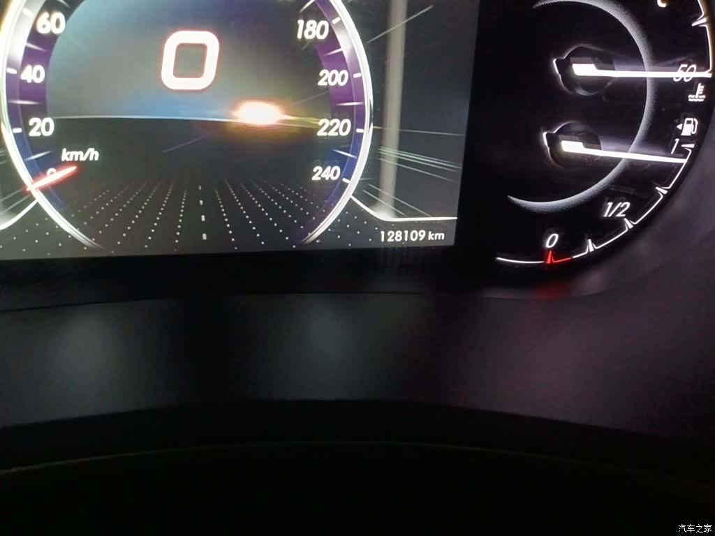 BAIC D50, 2019 8