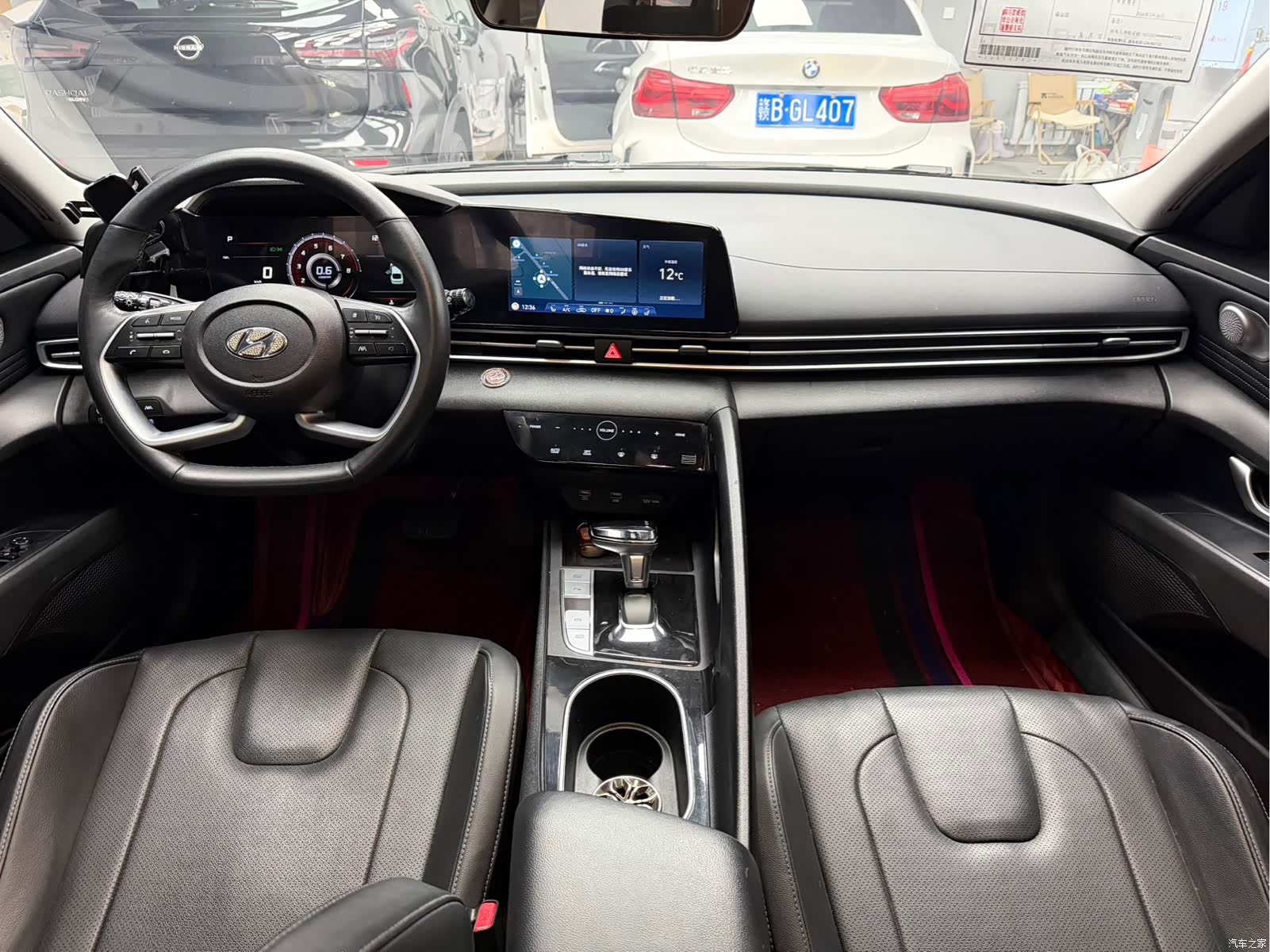 Hyundai Elantra, 2022 10
