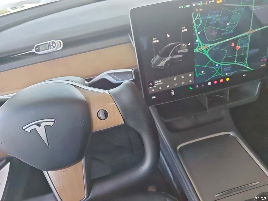 Tesla Model 3, 2021 14