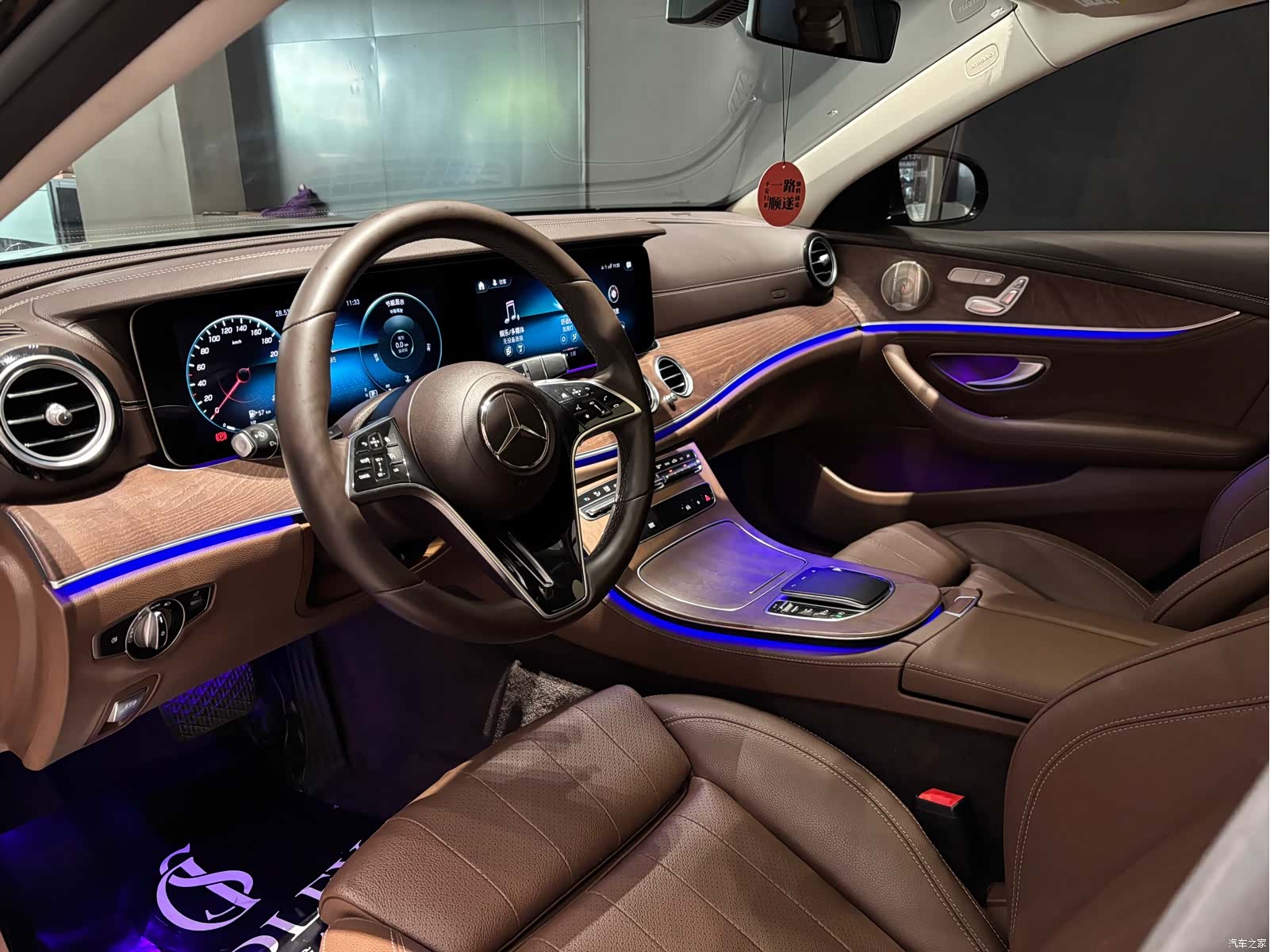 Mercedes-Benz E-Class, 2022 6