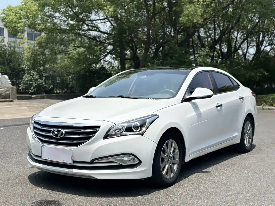 Hyundai Name picture