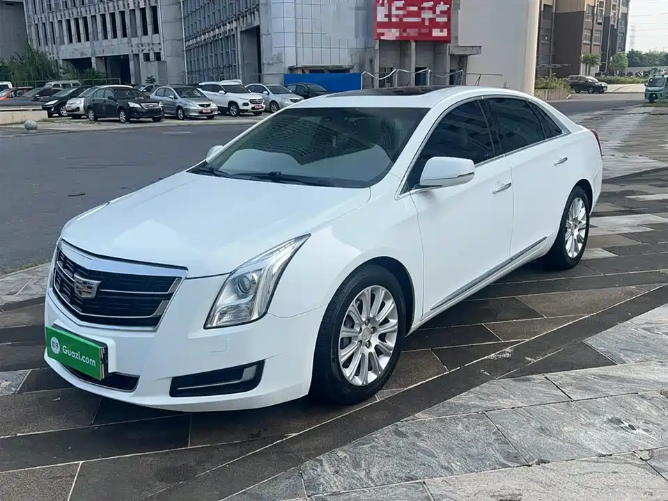 Cadillac XTS