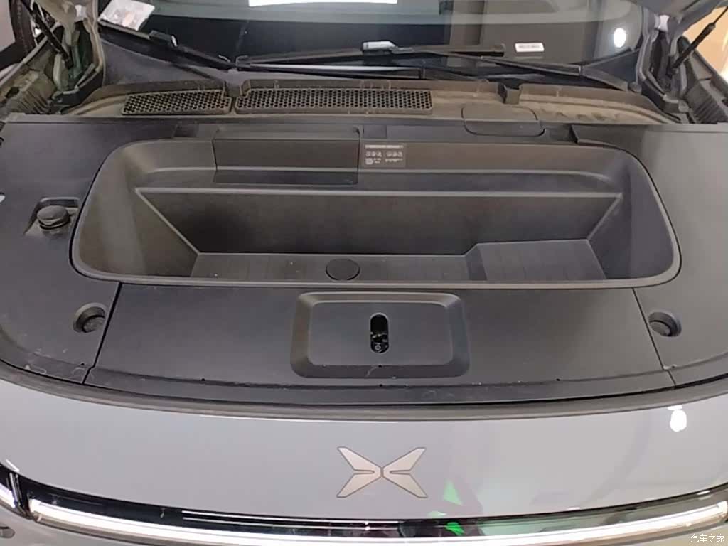 Xpeng G7, 2025 20