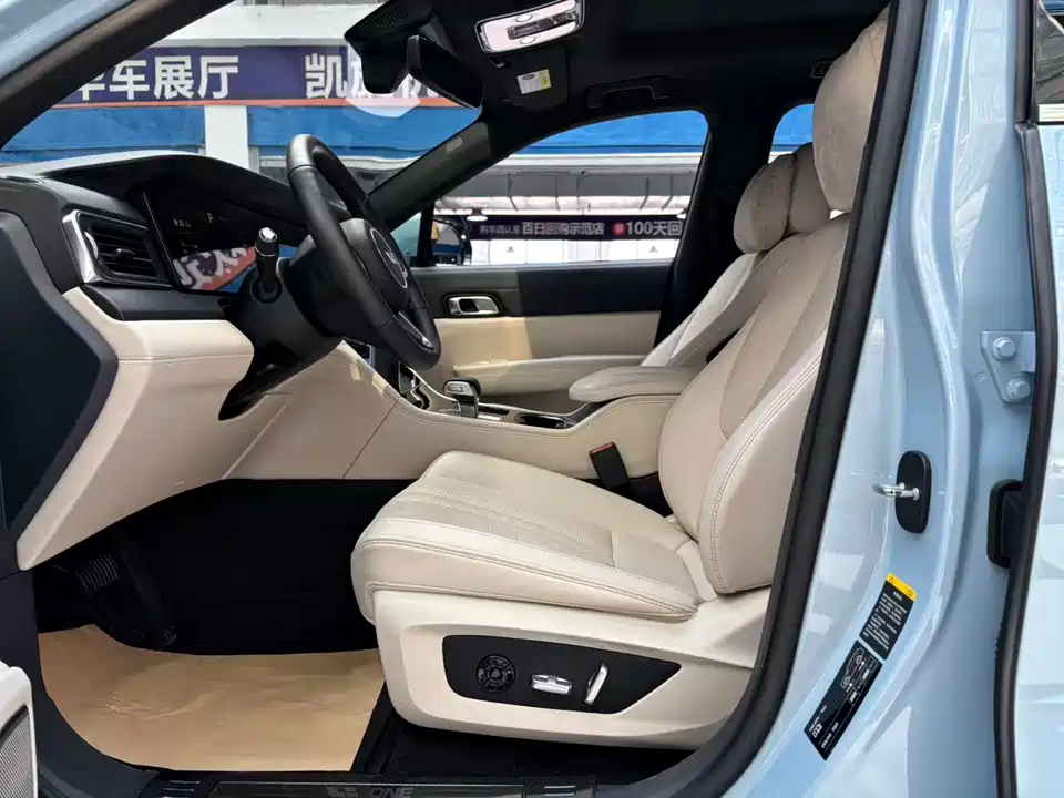 Li Auto Ideal ONE