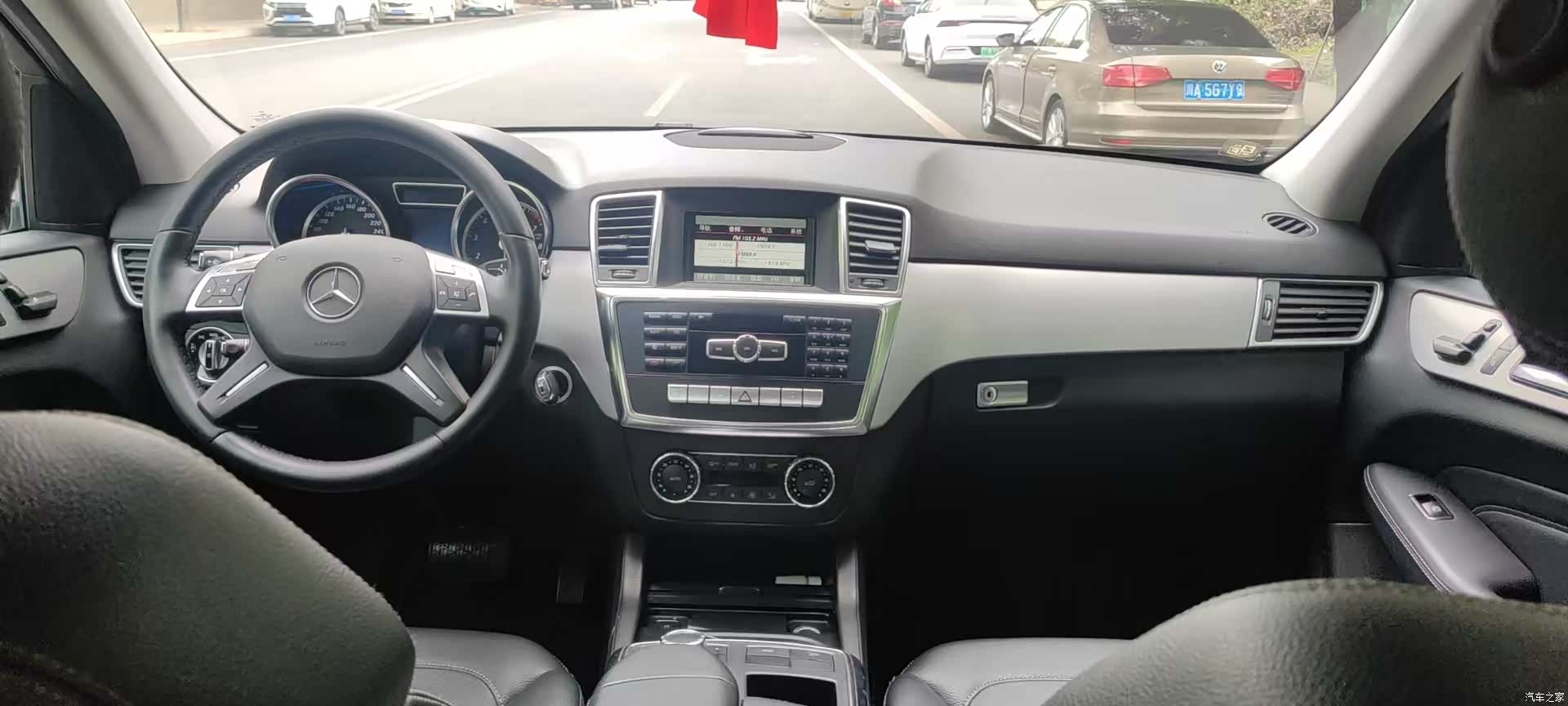 Mercedes-Benz M-Class, 2013 3