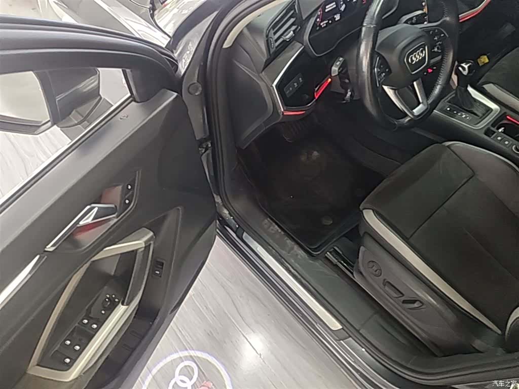 Audi Q3, 2021 16