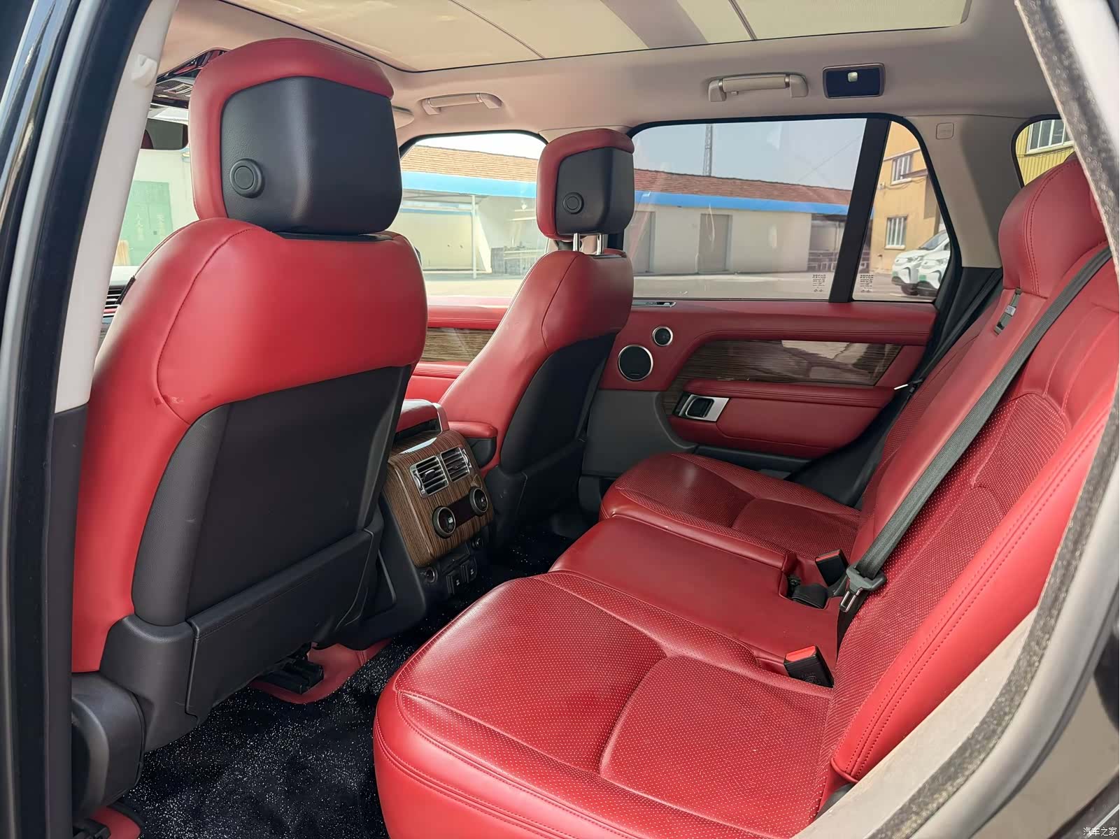 Land Rover Range Rover, 2018 все фото