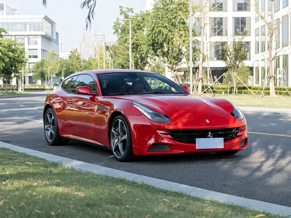 Ferrari FF