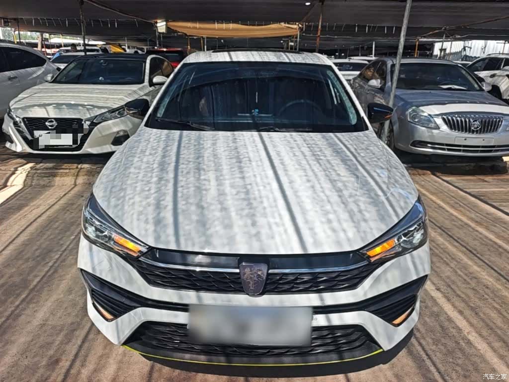 Roewe i5, 2022 3