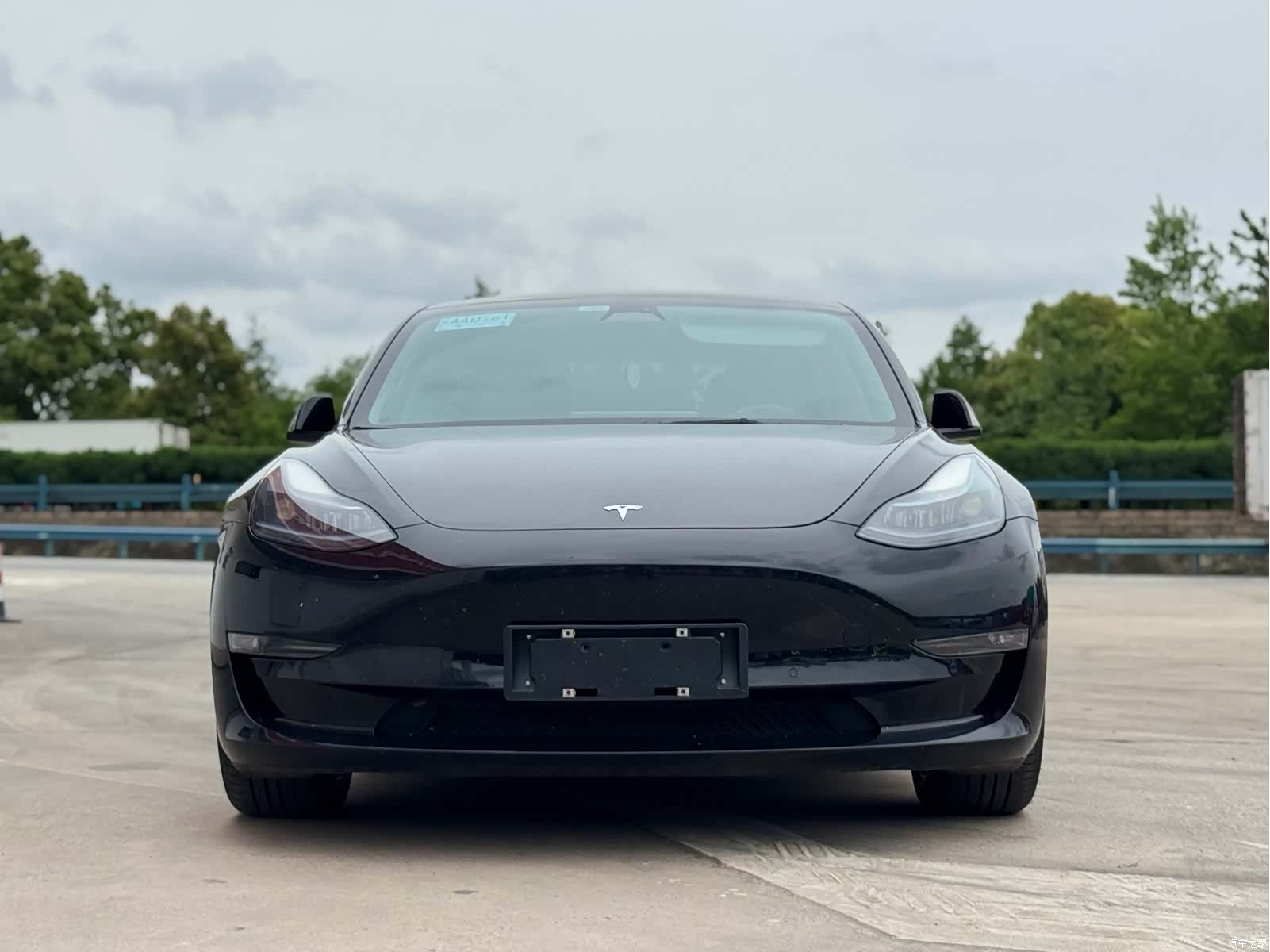 Tesla Model 3, 2023 2
