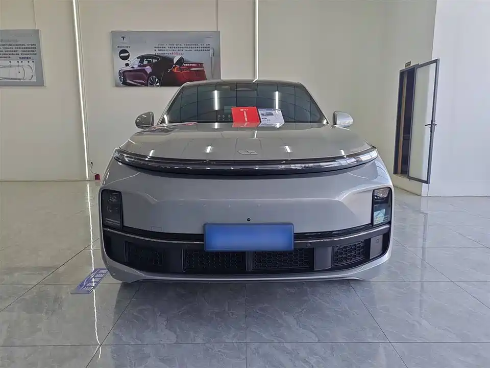Li Auto Ideal L8