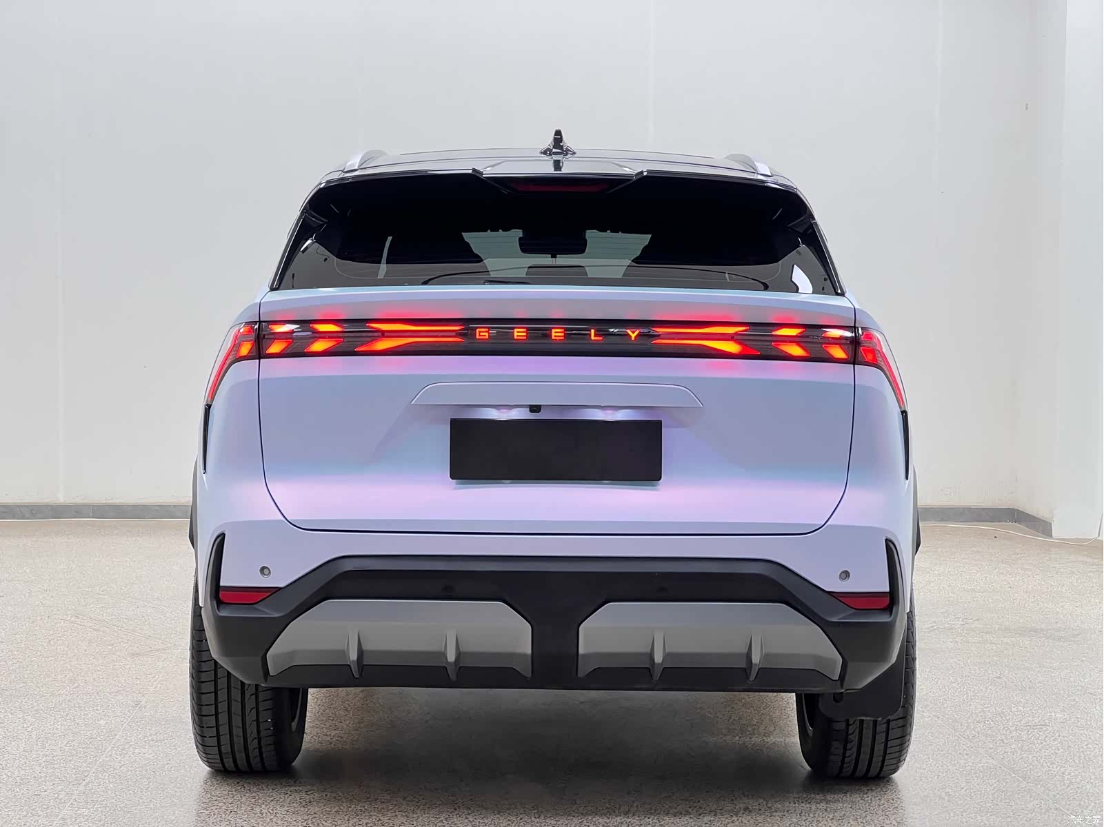 Geely Galaxy L7, 2024 6