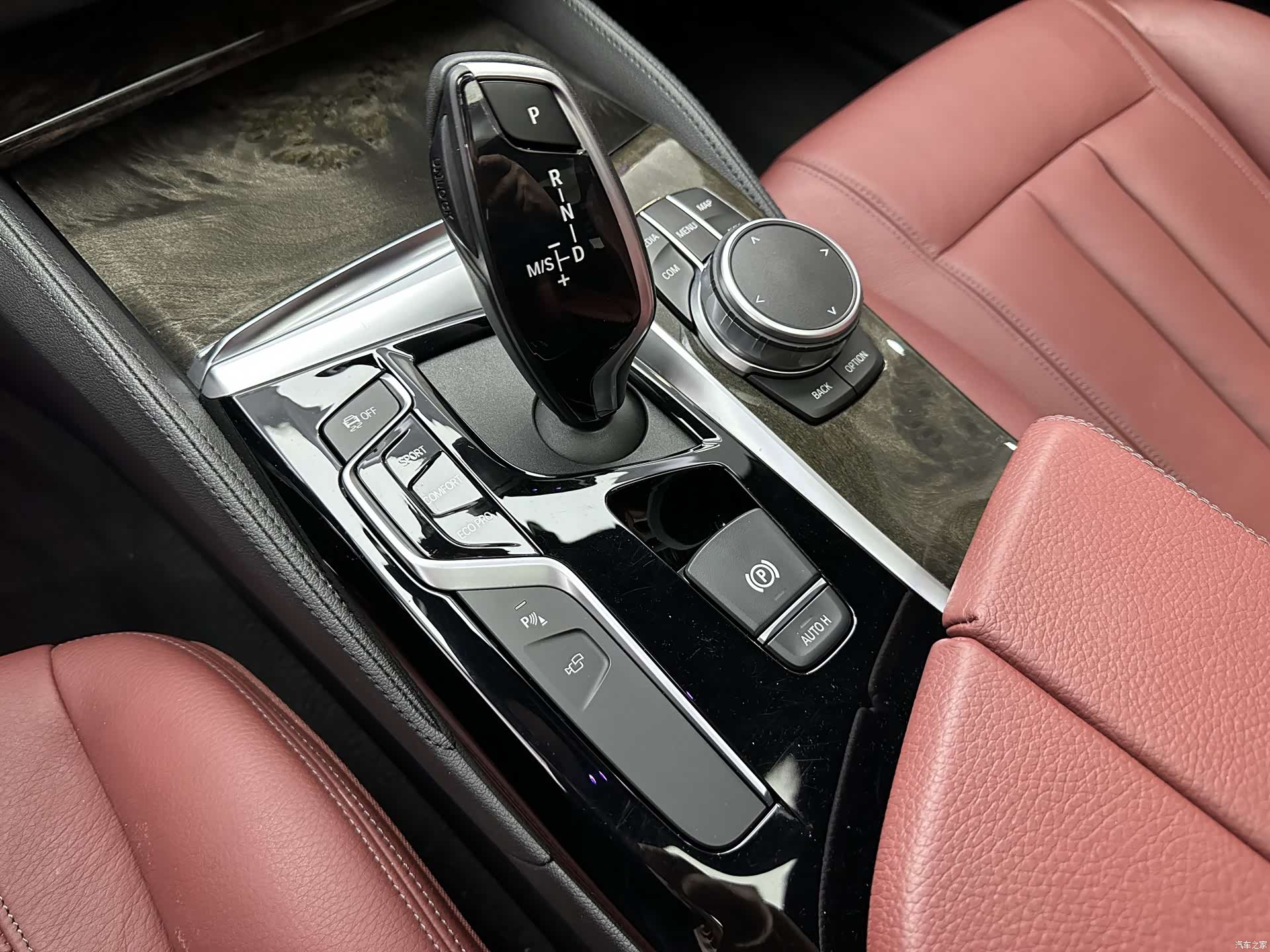 BMW 5 Series, 2018 16