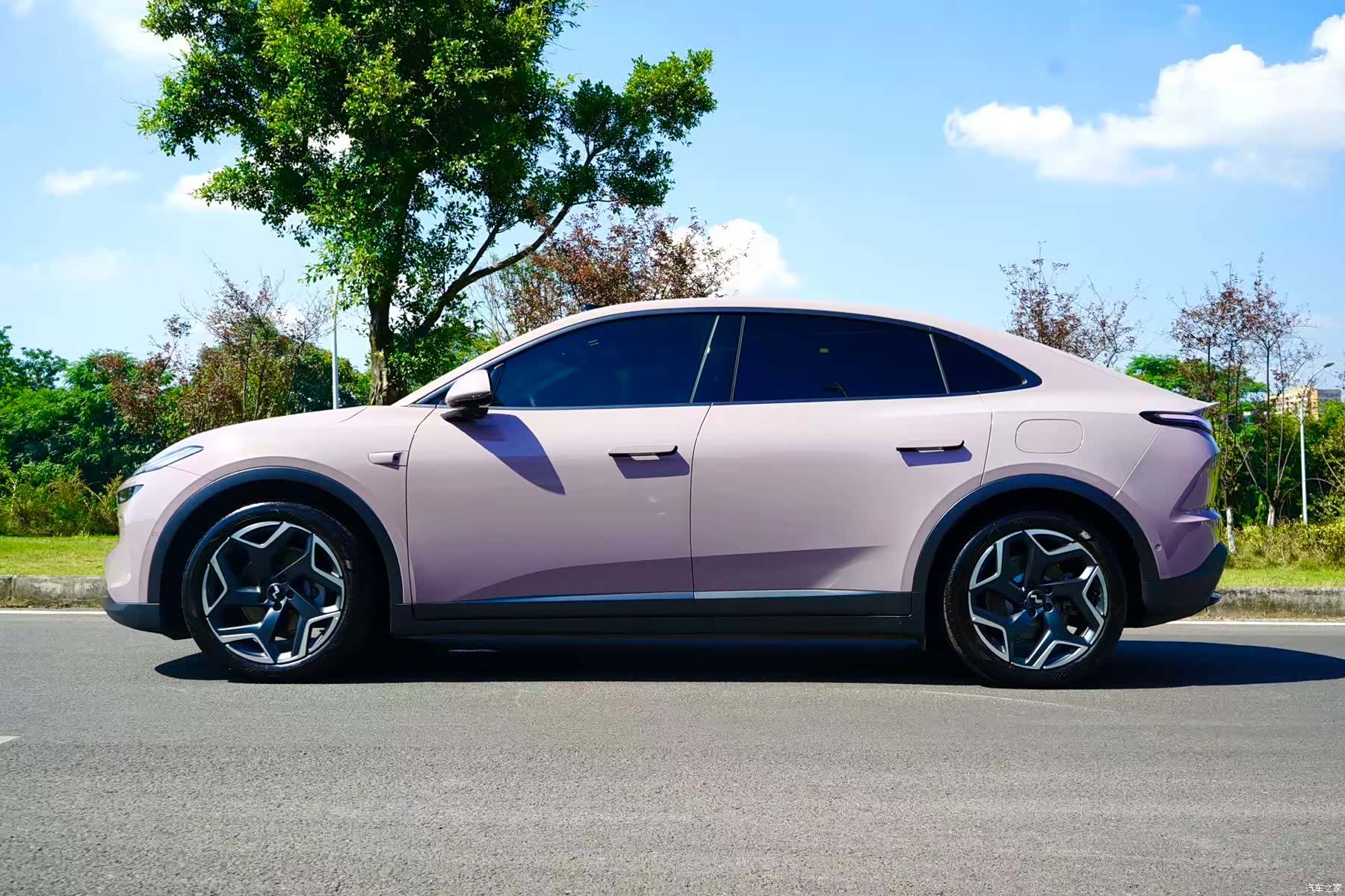 NIO L60, 2024 3