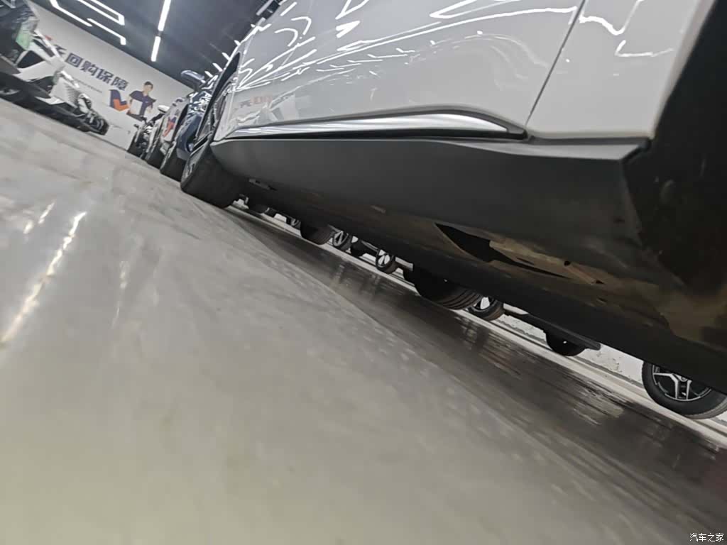 BYD Han, 2022 21