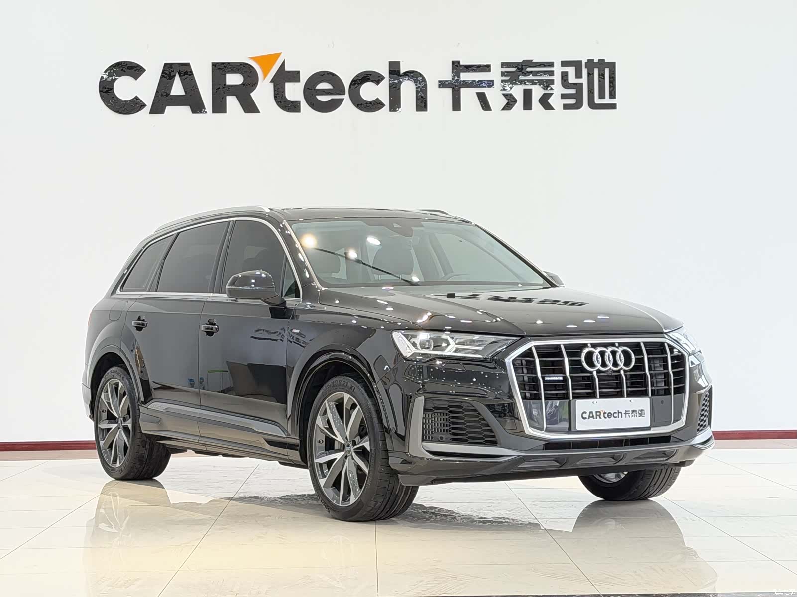 Audi Q7, 2023 3