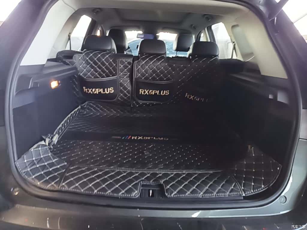 Roewe RX5, 2022 15