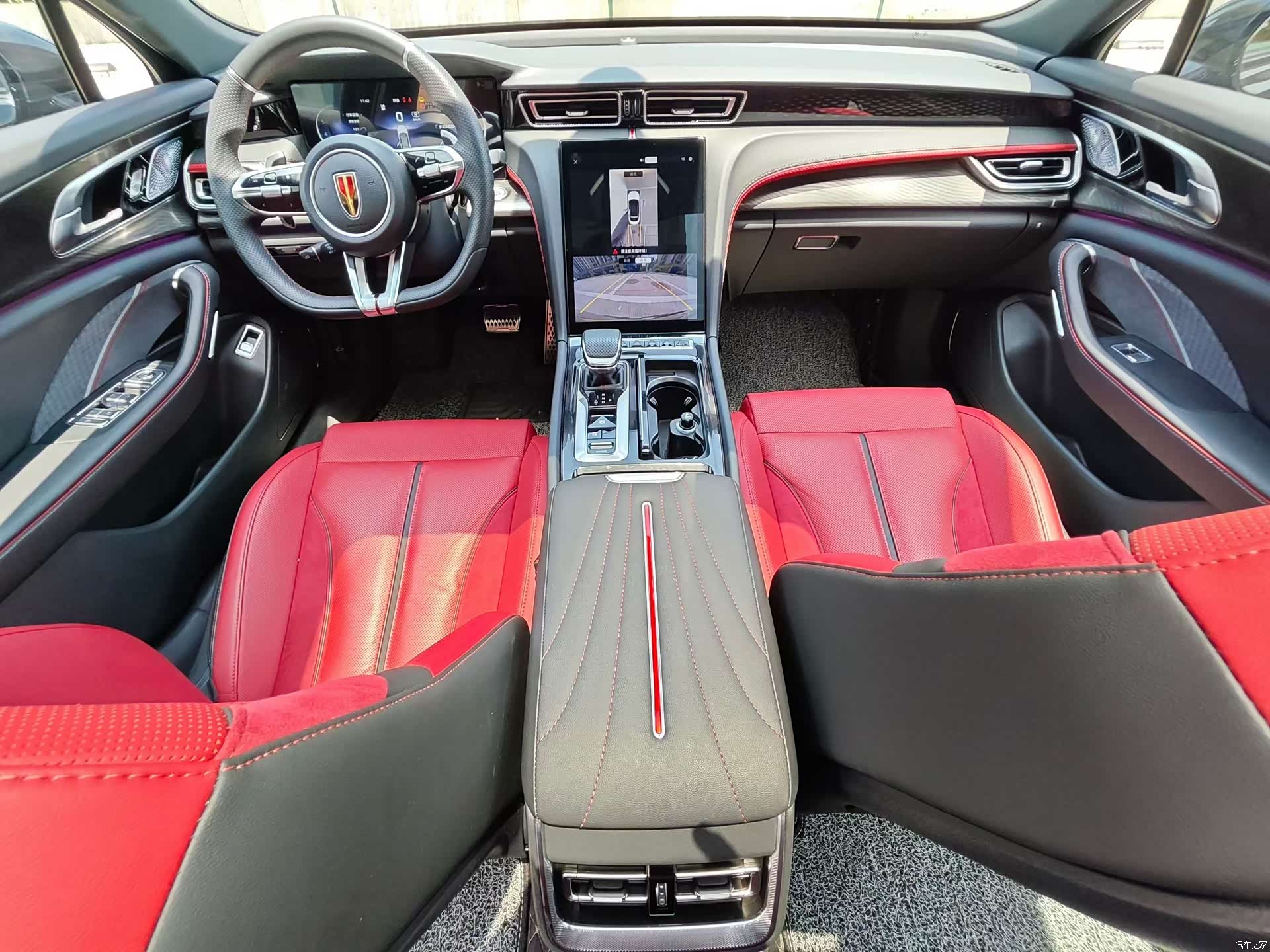 Hongqi H6, 2025 все фото