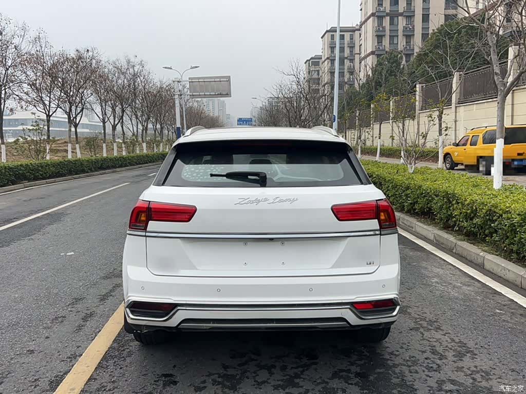 Zotye X7, 2017 11