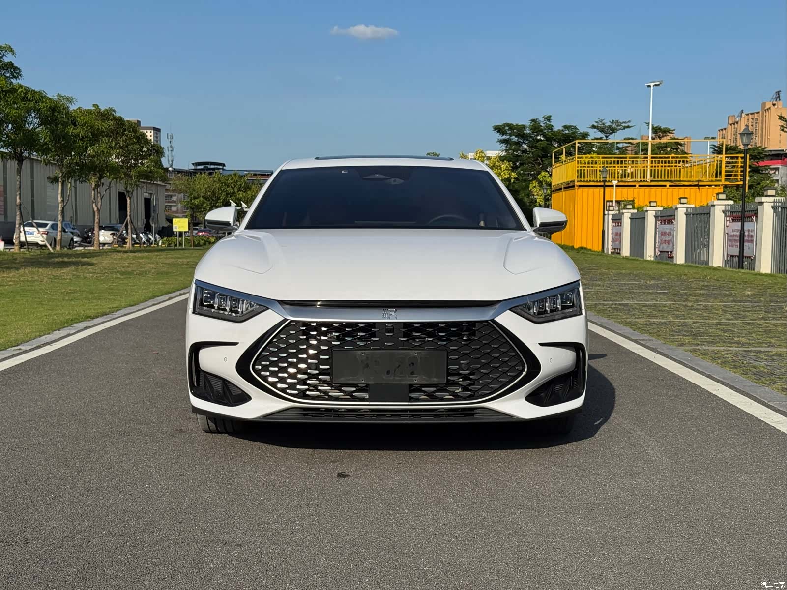 BYD Han, 2022 2