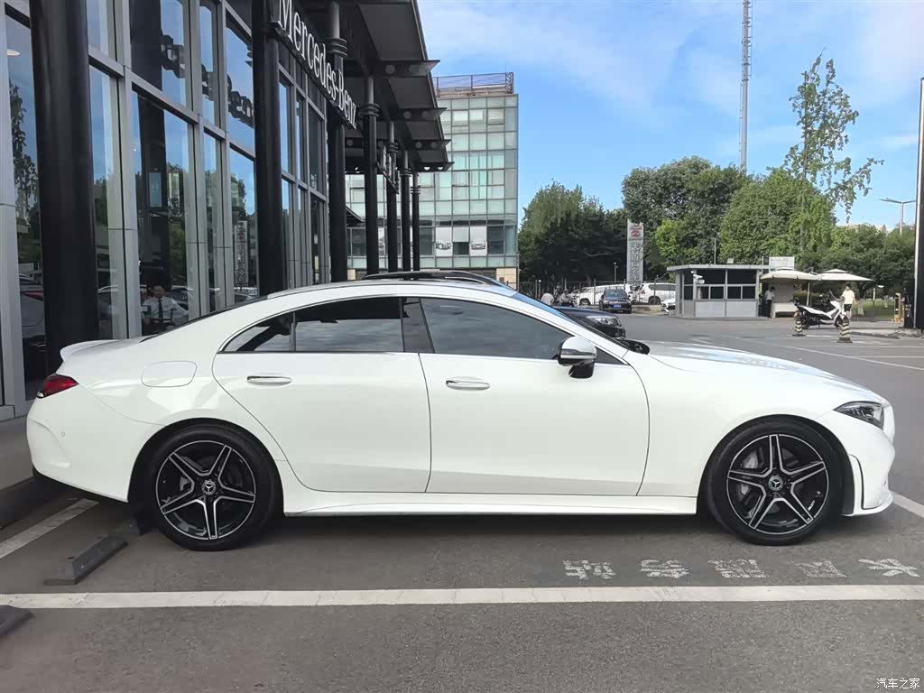 Mercedes-Benz CLS, 2021 3