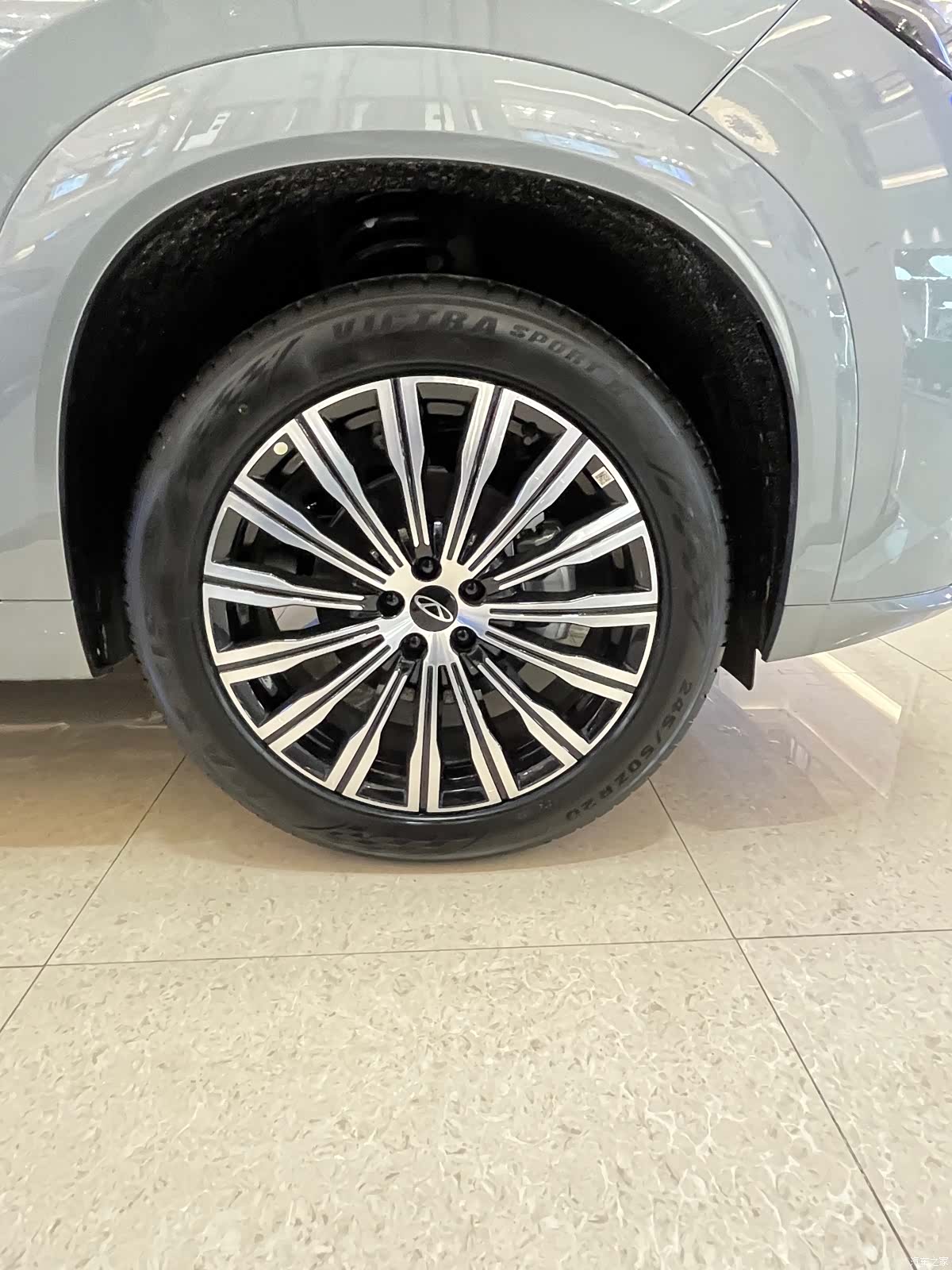 Chery Tiggo 9, 2026 12